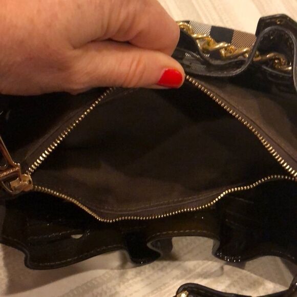 BURBERRY Prosum Brown Patent & Plaid Canvas Chain Link Shoulder Bag - Picture 7 of 11